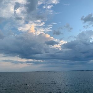 Meet your Posher, Myra